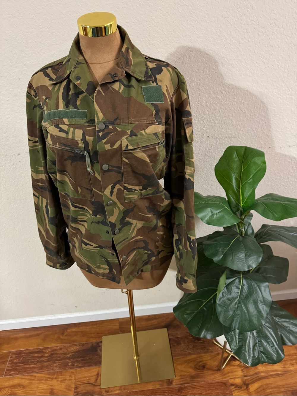 Men's Military-Style Field Jacket in Woodland Camo